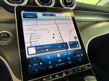 Mercedes Benz GLC 300 e 4M AMG