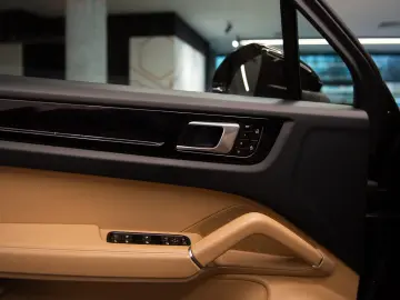 Porsche Cayenne 3.0 V6