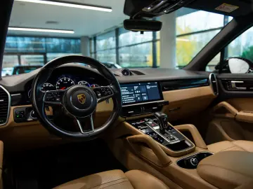 Porsche Cayenne 3.0 V6