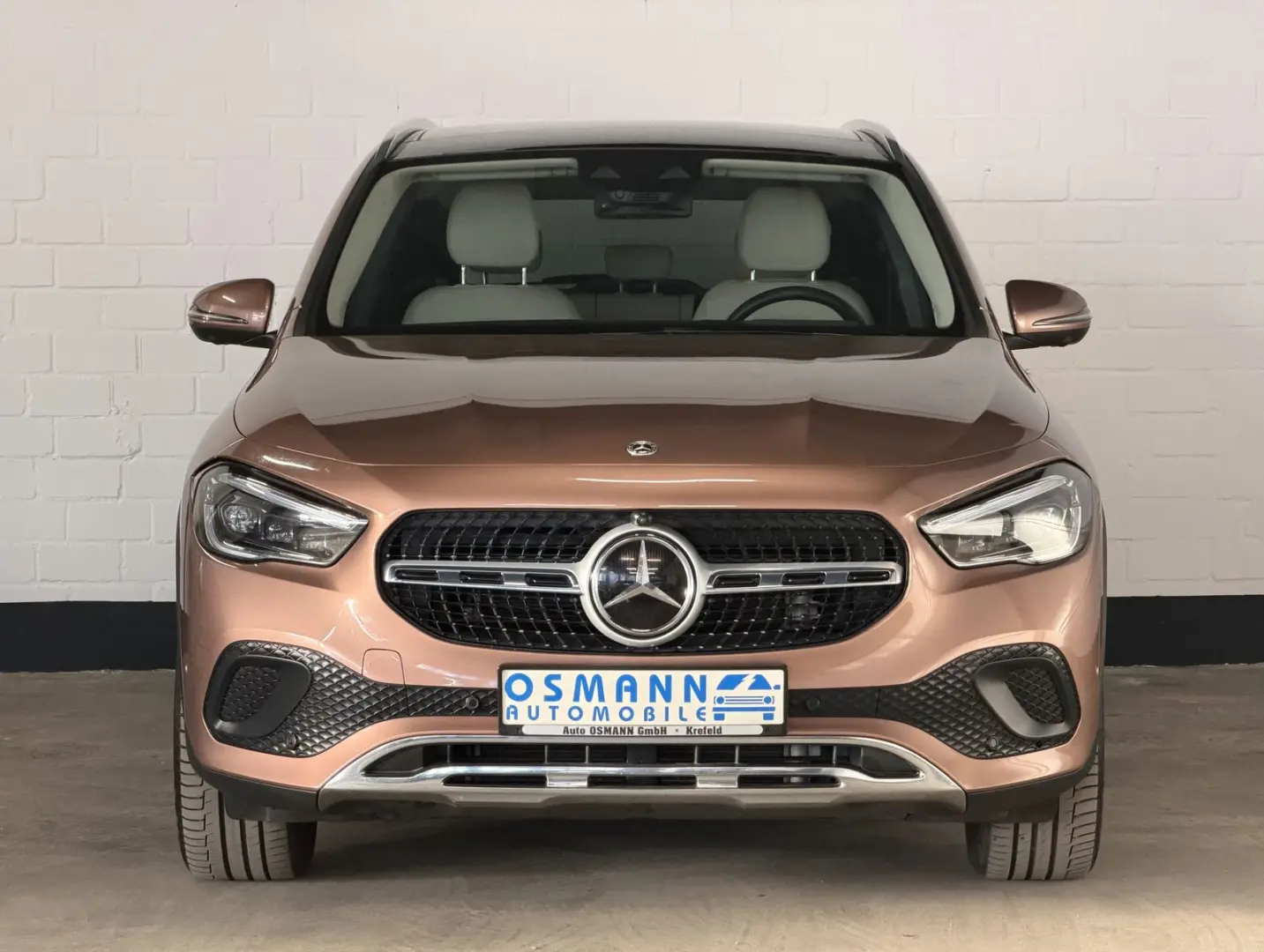 GLA 220 d 4M 8G-DCT  HUD 360 K DTR Q MultiBeam