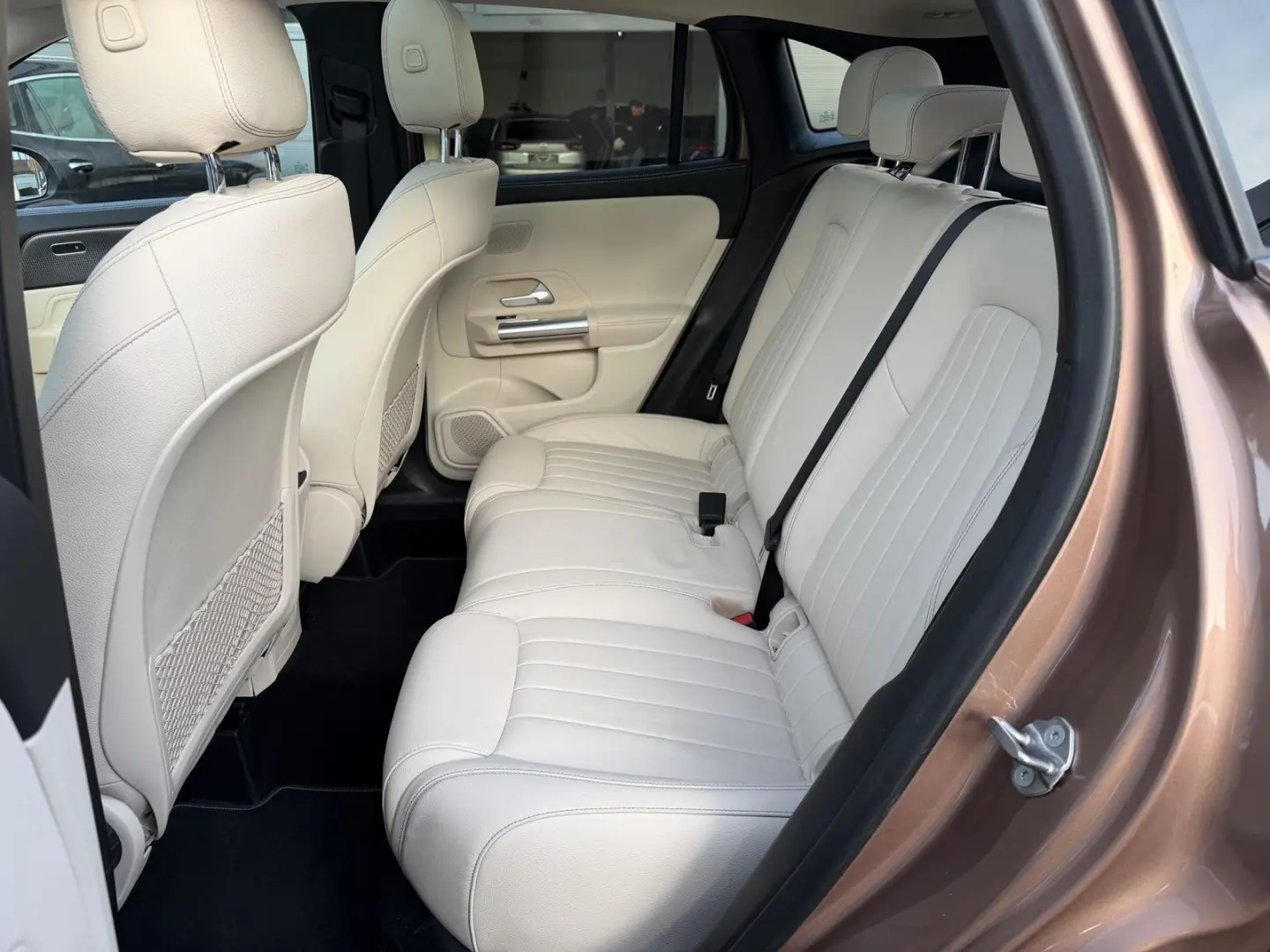 GLA 220 d 4M 8G-DCT  HUD 360 K DTR Q MultiBeam