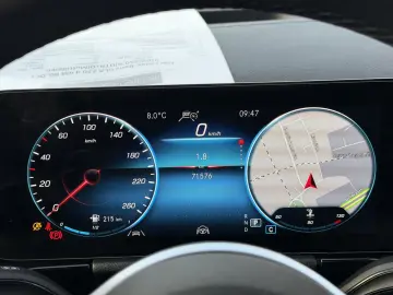 GLA 220 d 4M 8G-DCT  HUD 360 K DTR Q MultiBeam