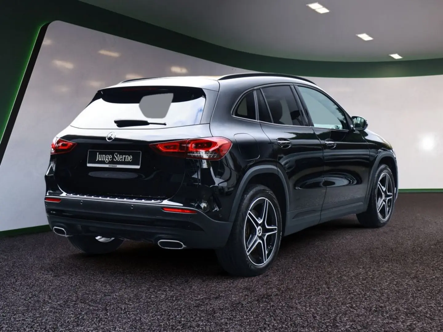 GLA 250 e AMG Sport AHK Distr. LED Pano HUD Navi