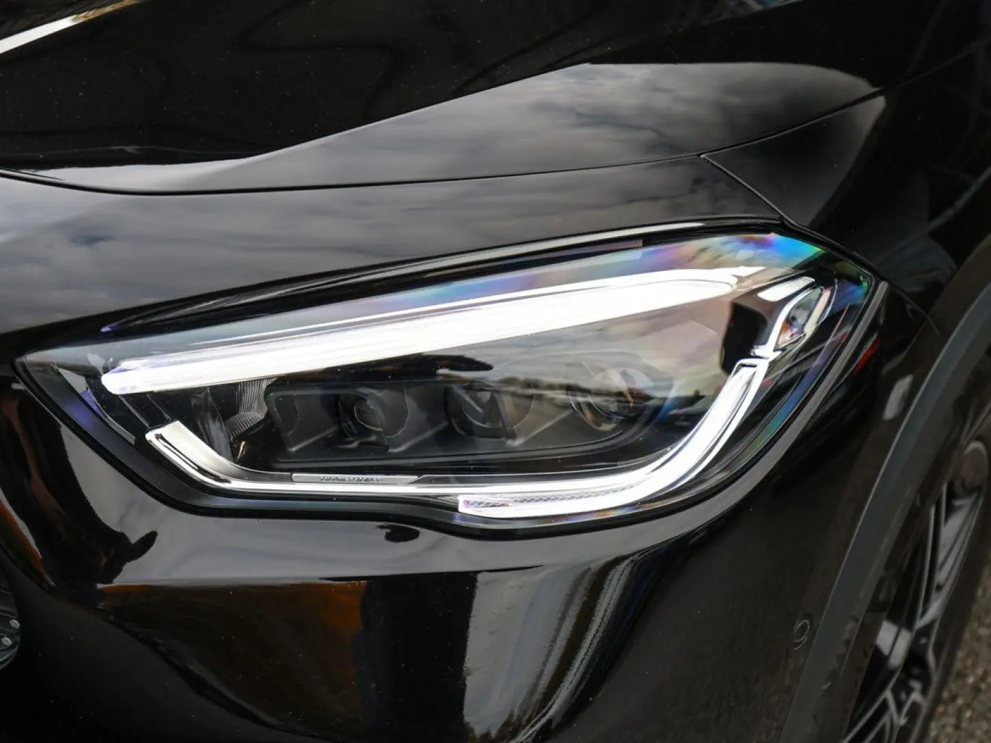 GLA 250 e AMG Sport AHK Distr. LED Pano HUD Navi