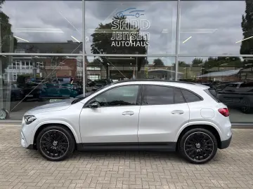 GLA 250 4M AMG Line Premium Night AHK Fahrerass
