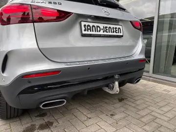 GLA 250 4M AMG Line Premium Night AHK Fahrerass