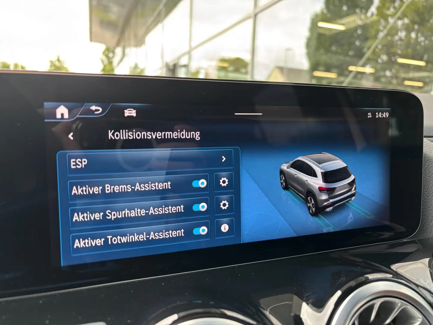 GLA 250 4M AMG Line Premium Night AHK Fahrerass