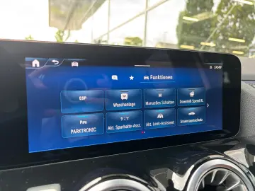GLA 250 4M AMG Line Premium Night AHK Fahrerass