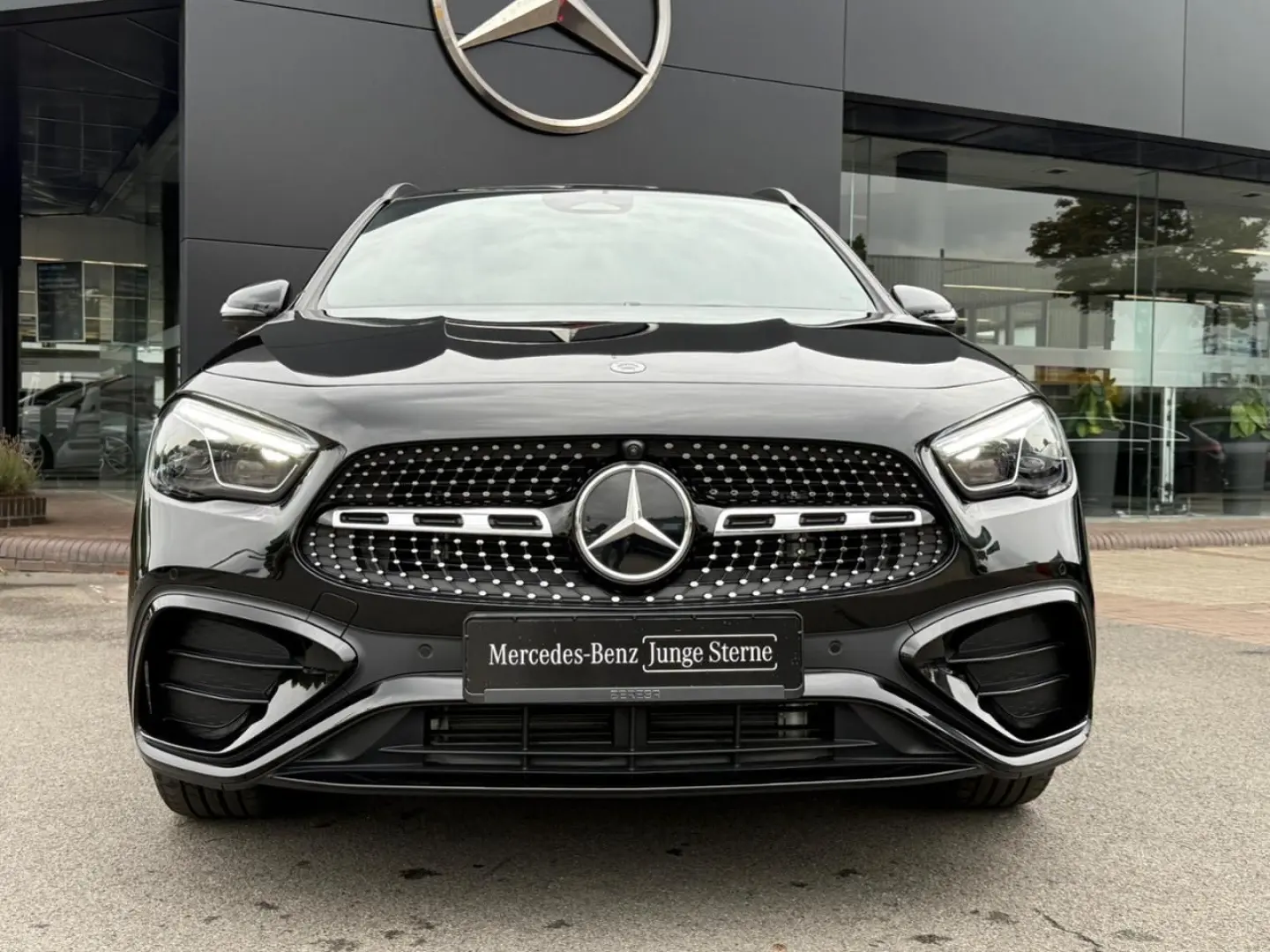 GLA 220 d 4M AMG Premium Night Multibeam 360