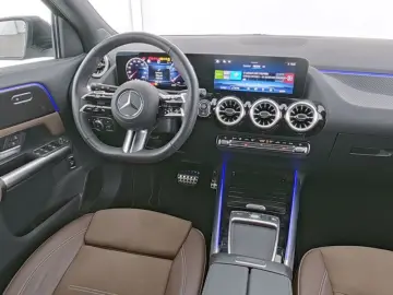 GLA 200 AMG Premium Totw Keyless AdvSound Kamera