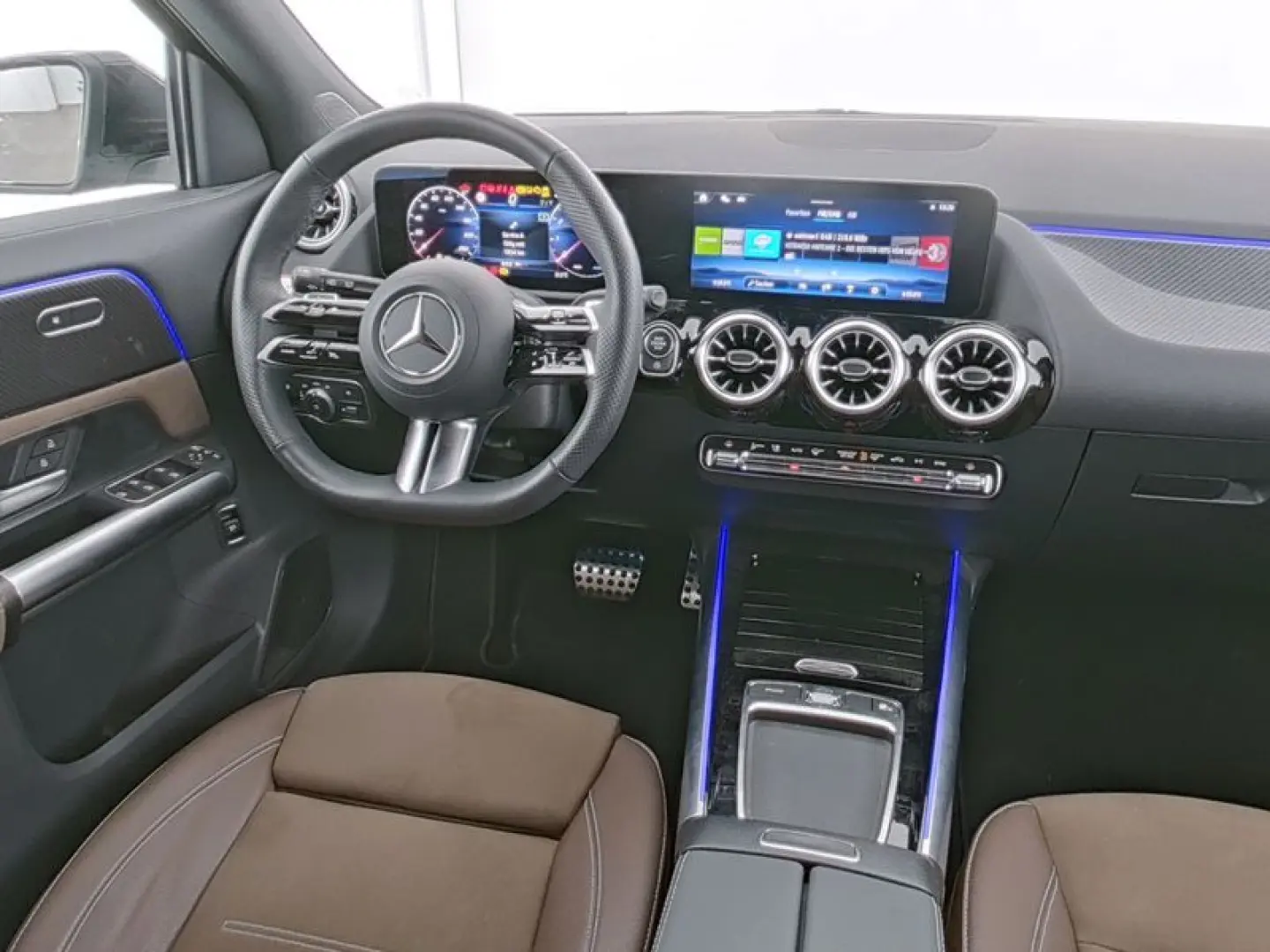 GLA 200 AMG Premium Totw Keyless AdvSound Kamera