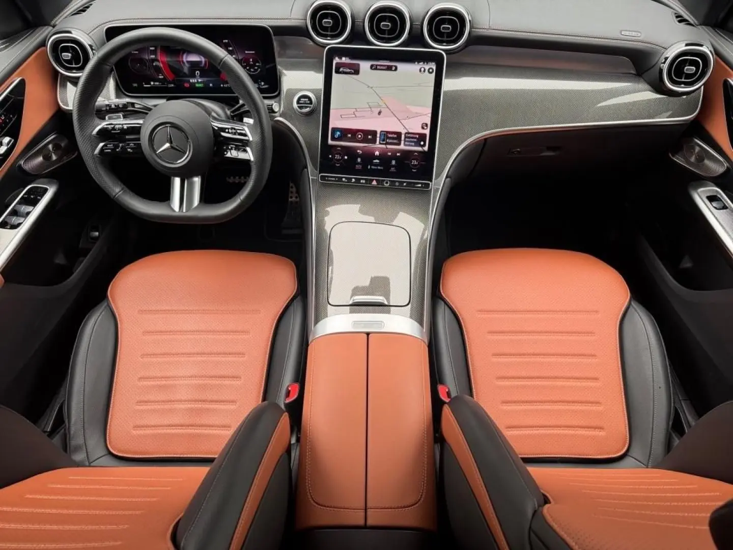 GLC 300 de 4M AMG  20''  Pano-D.  DIGITAL  AHK