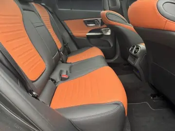 GLC 300 de 4M AMG  20''  Pano-D.  DIGITAL  AHK