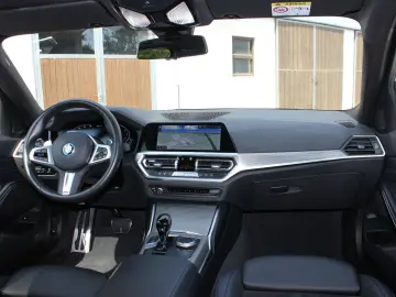 330e M Sport Aut. Kamera HeadUp Laser 1.Hand