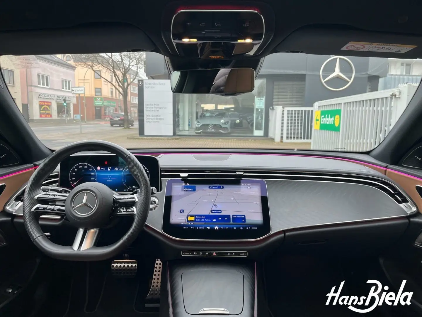 E 300 e 4M AMG Prem  20  Pano Bur Dig.Li AHK HUD