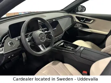 E 300 E 300e 4Matic AMG 313hp PANO Burmester VAT