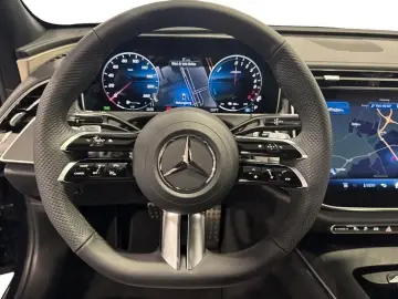 E 300 E 300e 4Matic AMG 313hp PANO Burmester VAT