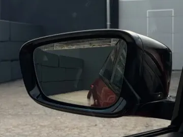 330e M Sport Akustik Laser DrProf. 360  H&K HuD