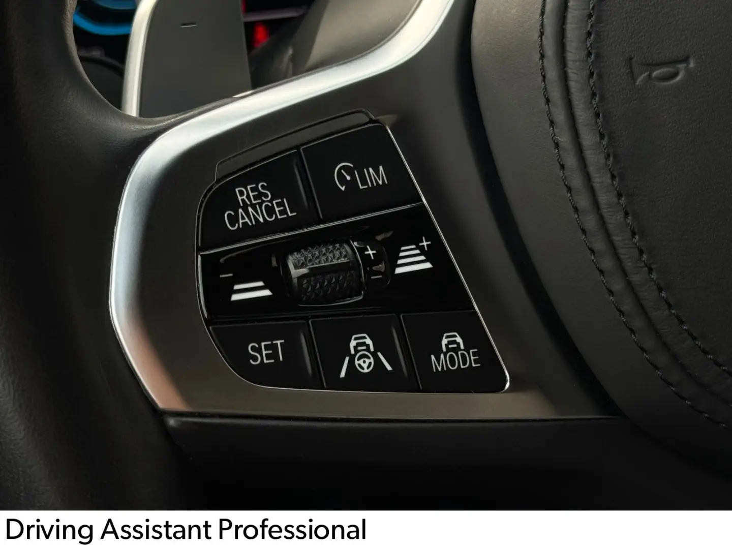 330e M Sport Akustik Laser DrProf. 360  H&K HuD