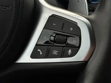 330e M Sport Akustik Laser DrProf. 360  H&K HuD