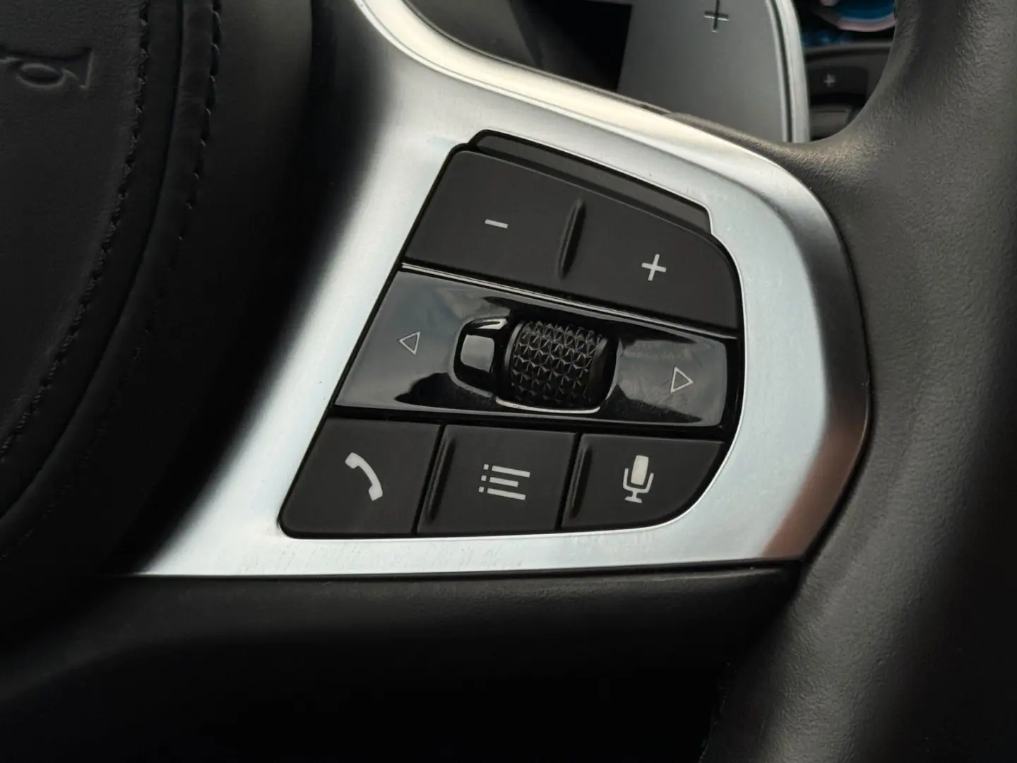 330e M Sport Akustik Laser DrProf. 360  H&K HuD