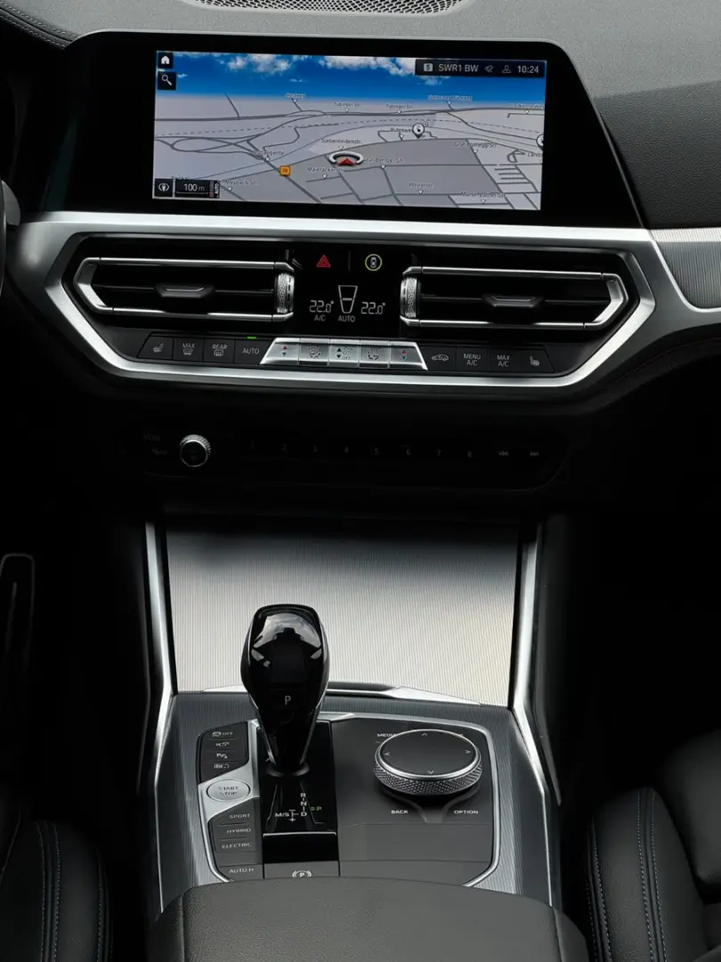 330e M Sport Akustik Laser DrProf. 360  H&K HuD