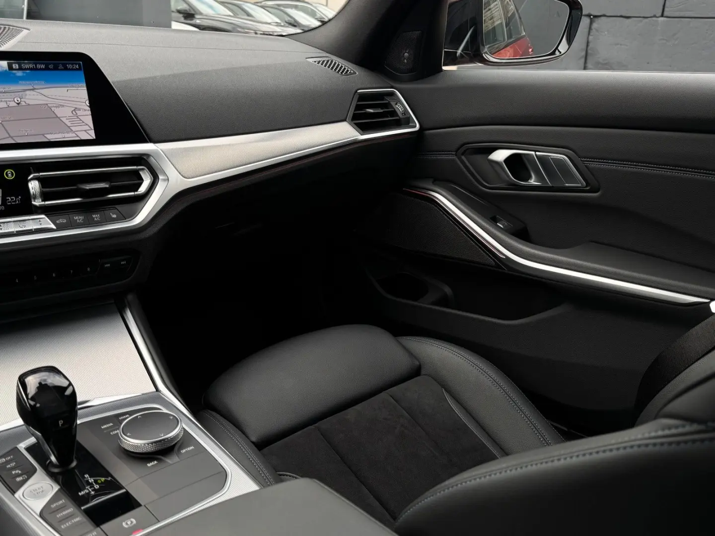 330e M Sport Akustik Laser DrProf. 360  H&K HuD