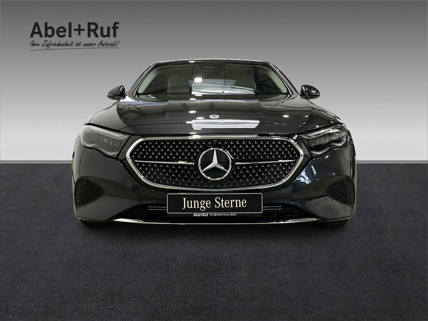 E 450 d 4M AVANTGARDE DISTR Superscreen Memo 360