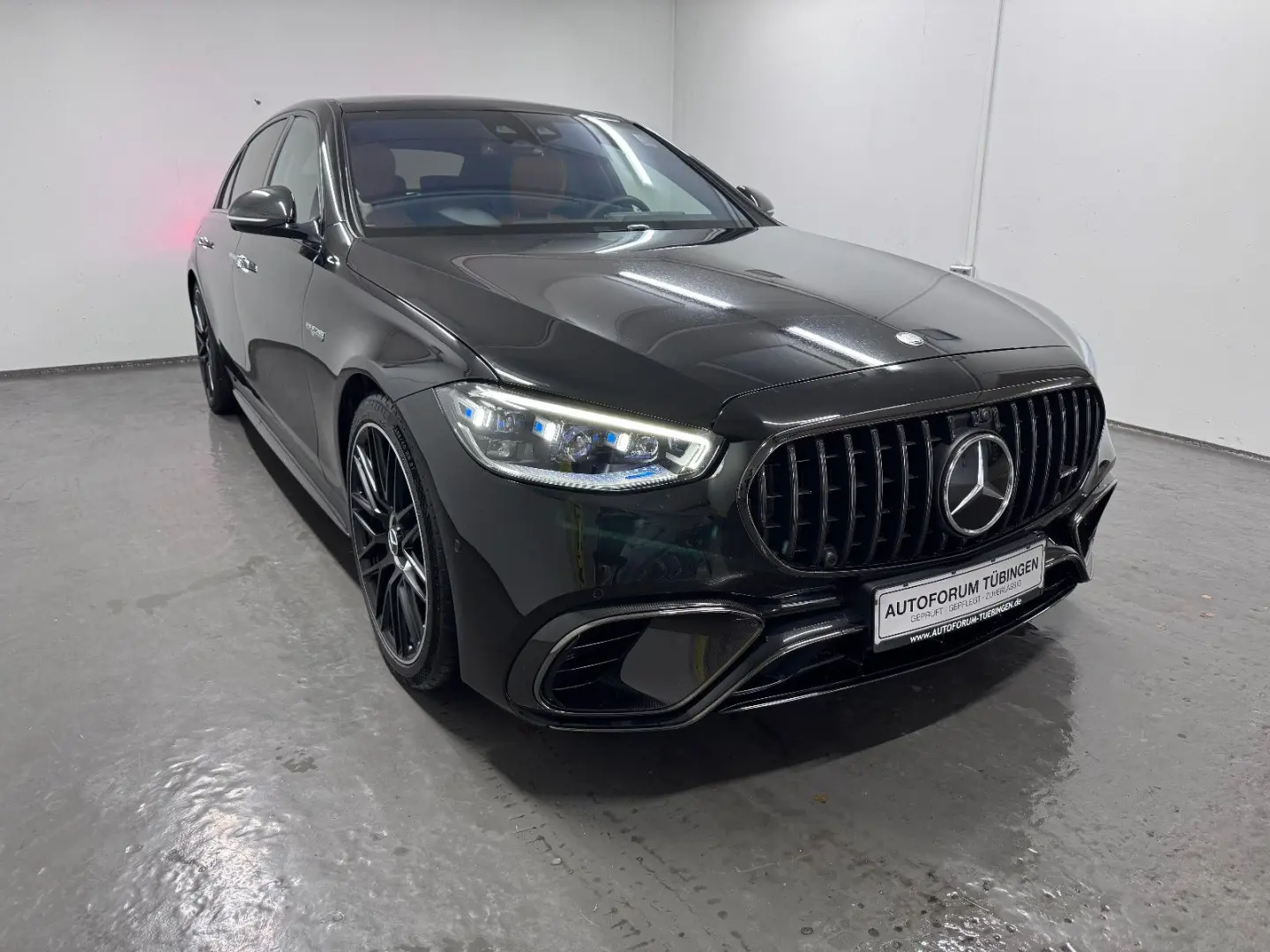 S 63 E Performance L  KERAMIK TV CARBON 4D