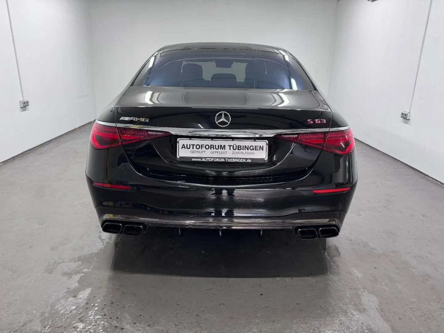 S 63 E Performance L  KERAMIK TV CARBON 4D