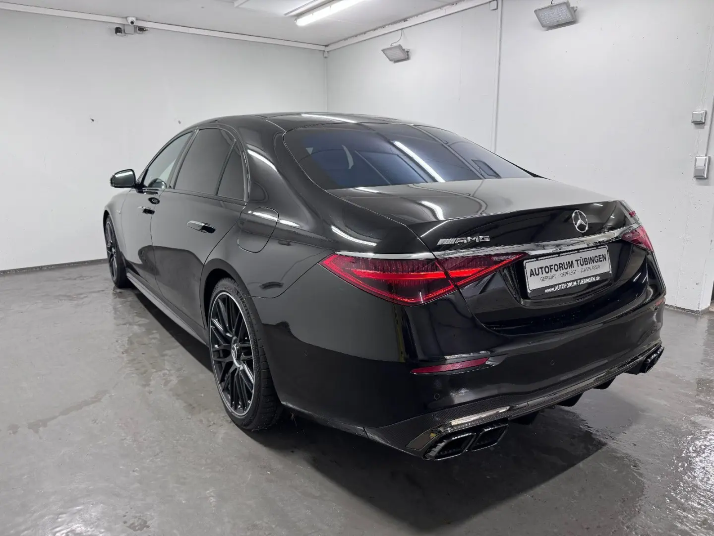 S 63 E Performance L  KERAMIK TV CARBON 4D