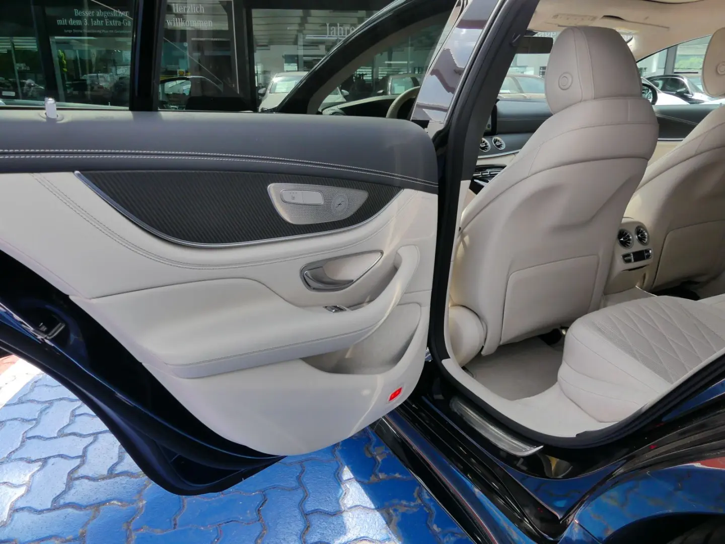 Mercedes-AMG GT 53 4MATIC  AMG DYNAMIC PLUS Pak.