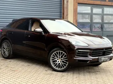 Porsche Cayenne Hybrid Platinum Edition