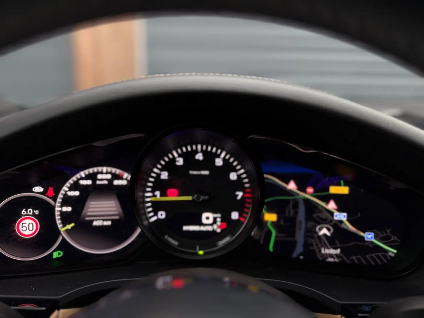 Porsche Cayenne Hybrid Platinum Edition