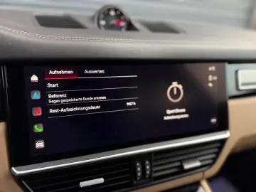 Porsche Cayenne Hybrid Platinum Edition