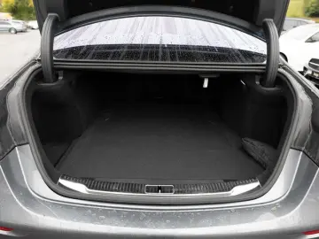 S 580 e AMG-Sport Exklusiv Pano Sitzklima TV 360