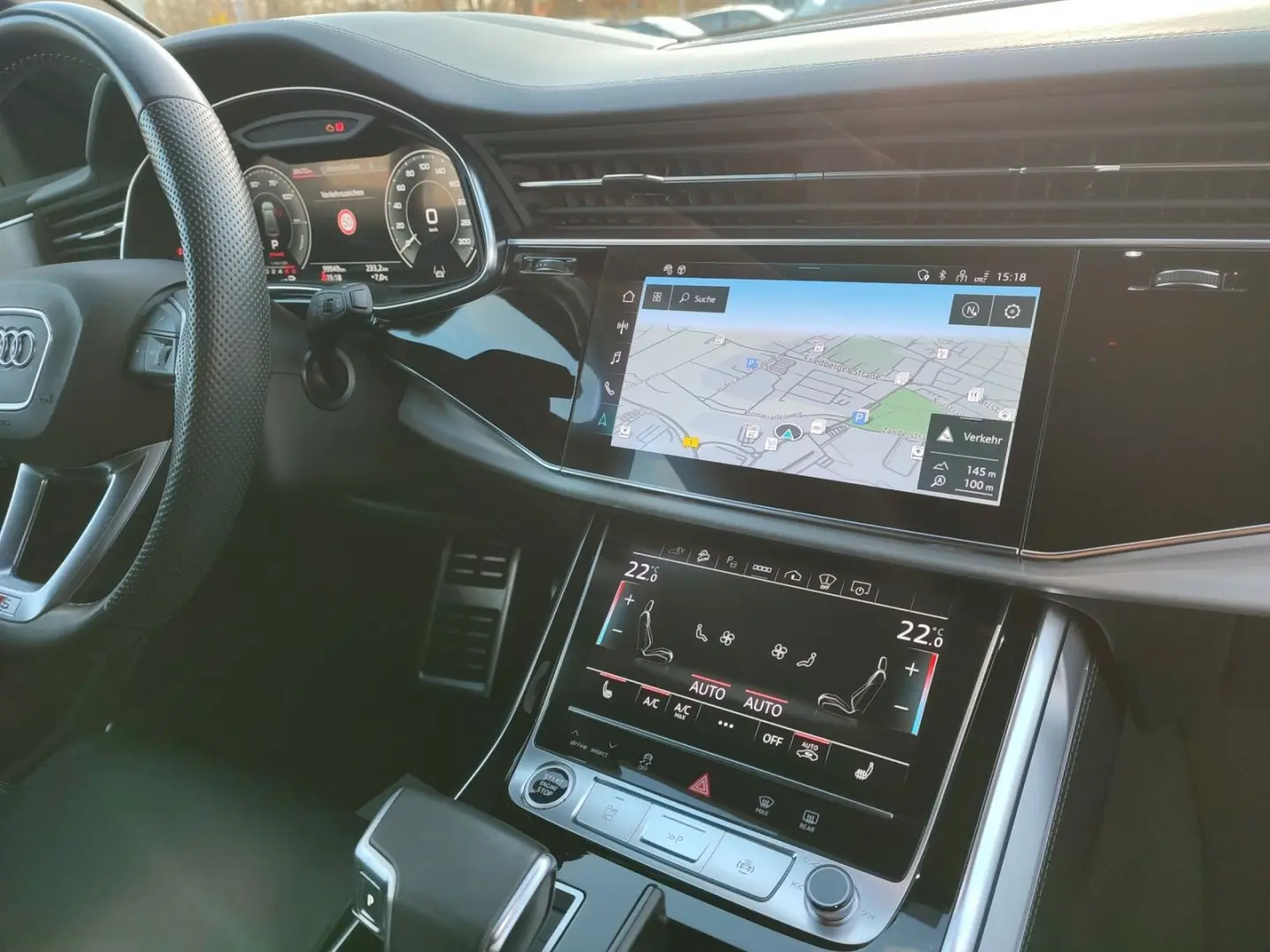 Q8 55 TFSI e quattro S line Navi Matrix Alu AHK