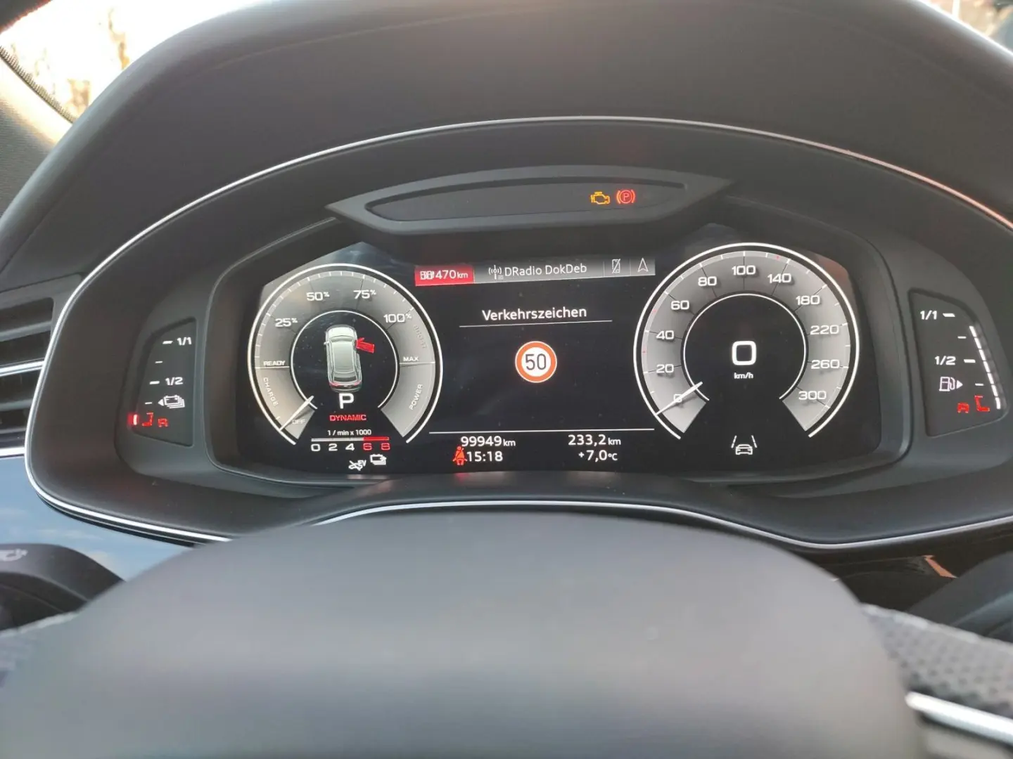 Q8 55 TFSI e quattro S line Navi Matrix Alu AHK