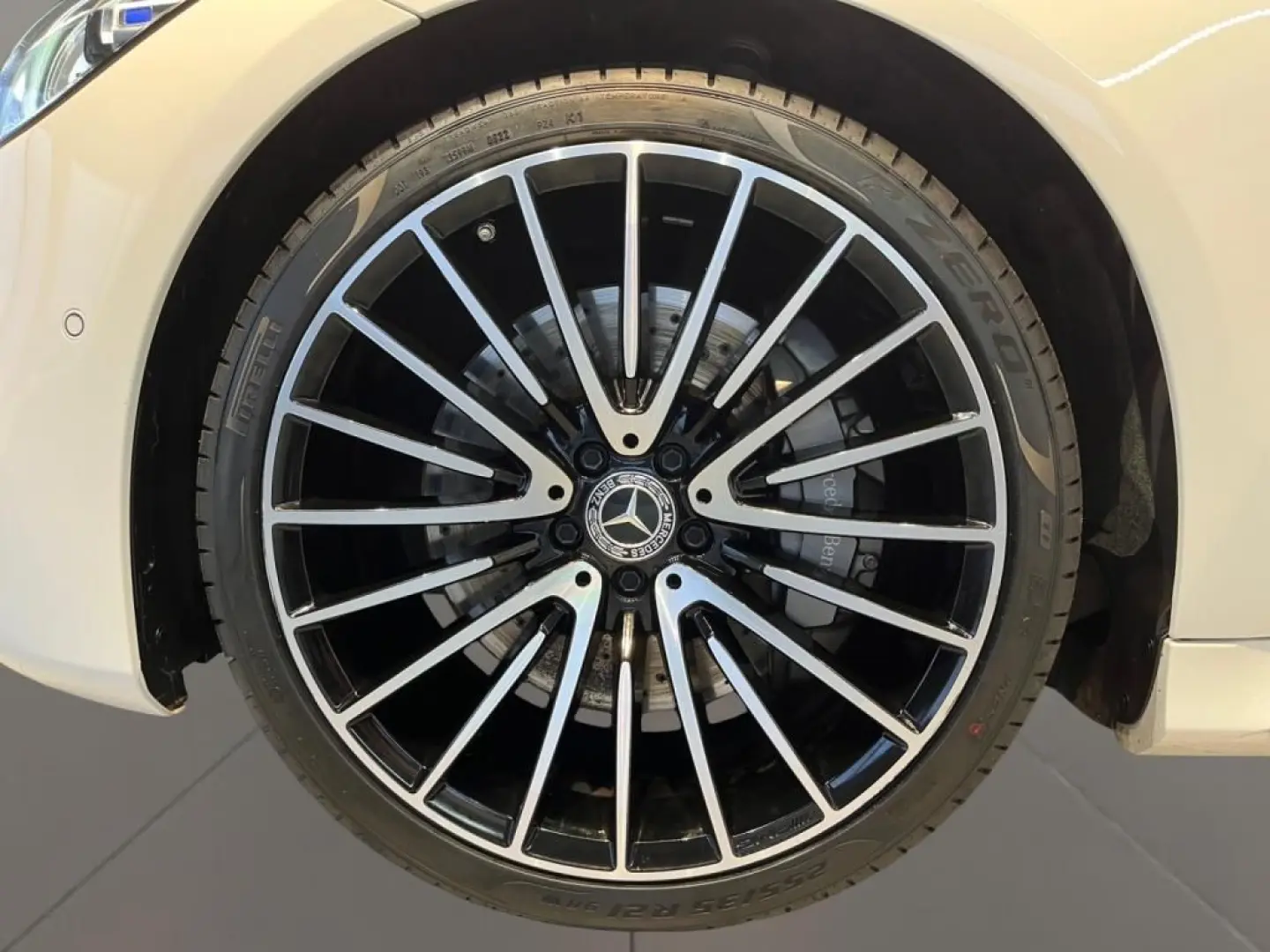 S 450 d L 4matic AMG  MBUX Navi Pano Massage STH