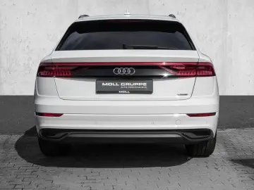 Q8 SUV 55 TFSI e quattro 280(381) tiptronic Virt