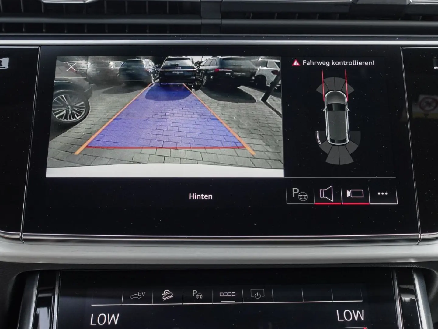 Q8 SUV 55 TFSI e quattro 280(381) tiptronic Virt