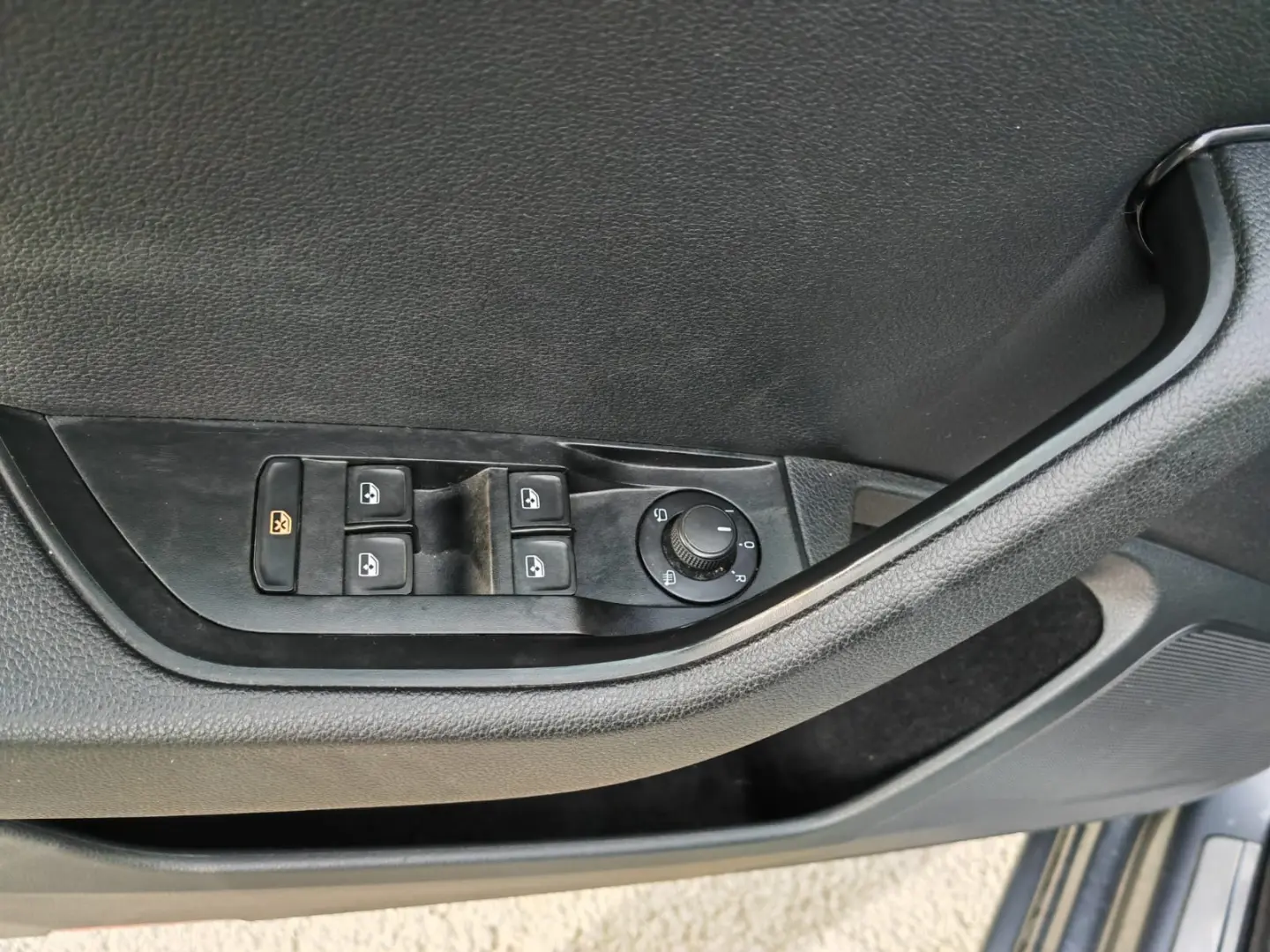 Skoda Superb 2.0 TDI DSG 150CP