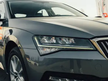 Skoda Superb 2.0 TDI DSG 150CP