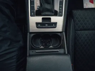 Skoda Superb 2.0 TDI DSG 150CP