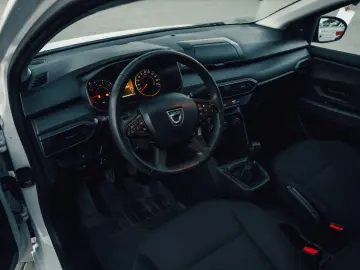 Dacia Logan Benzina   GPL 90CP