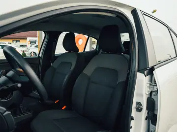 Dacia Logan Benzina   GPL 90CP