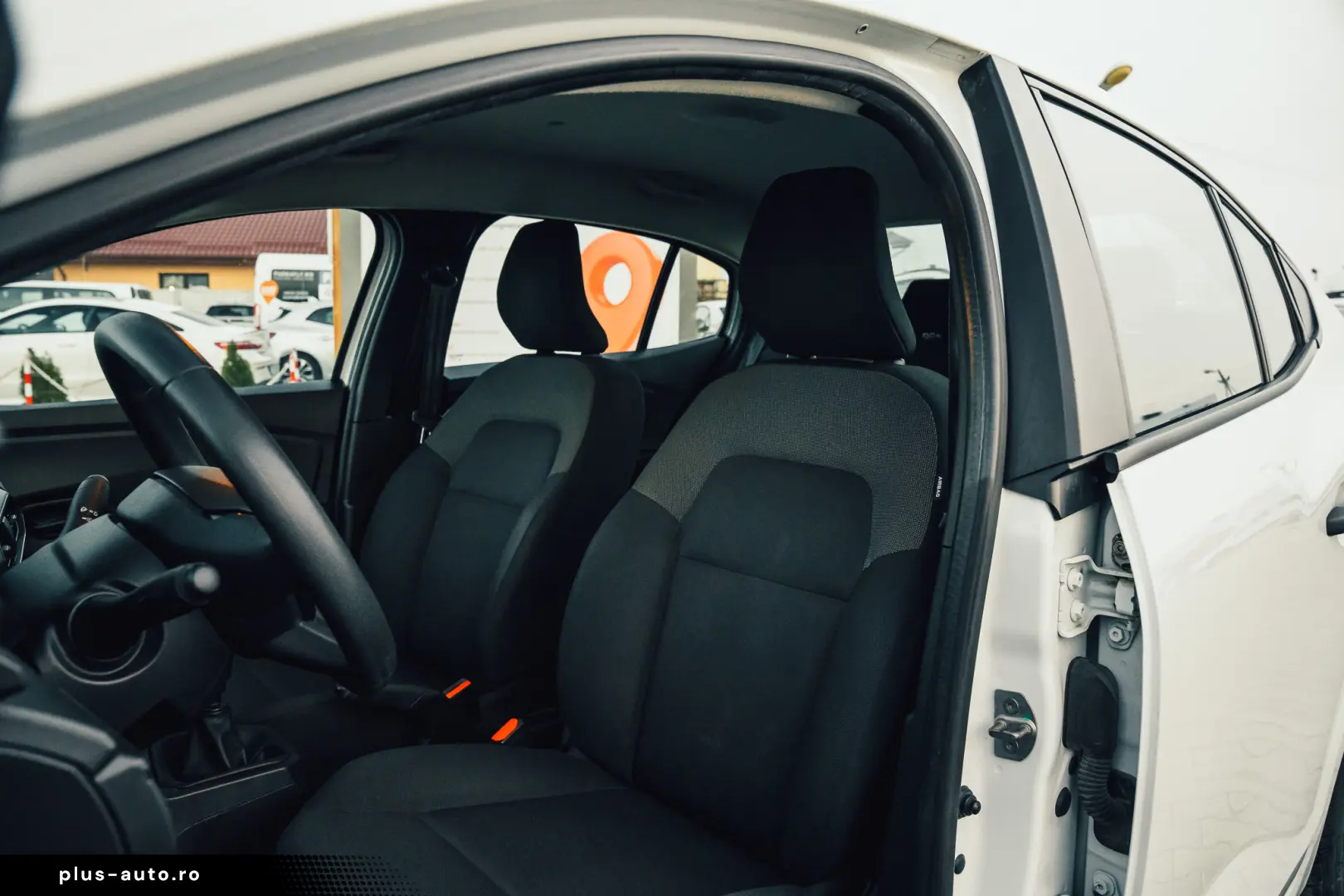 Dacia Logan Benzina   GPL 90CP