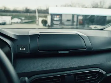 Dacia Logan Benzina   GPL 90CP