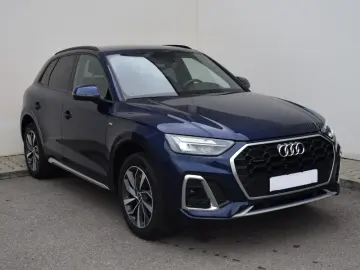 AUDI Q5 40 TDI quattro S line