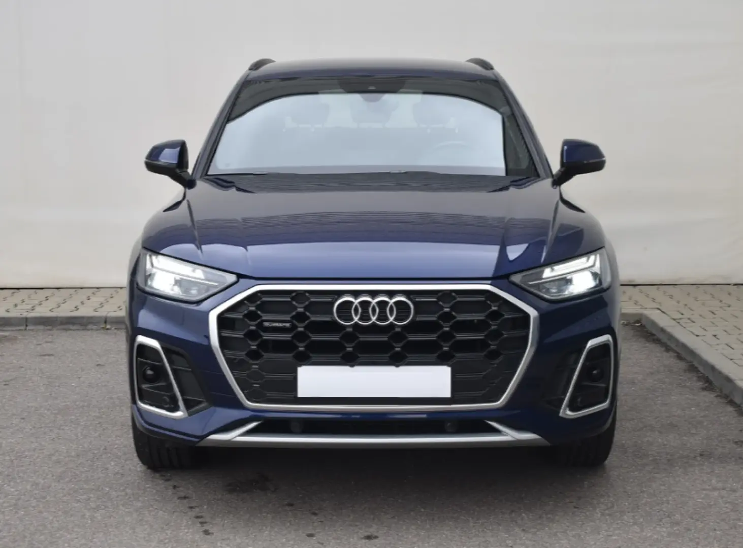 AUDI Q5 40 TDI quattro S line